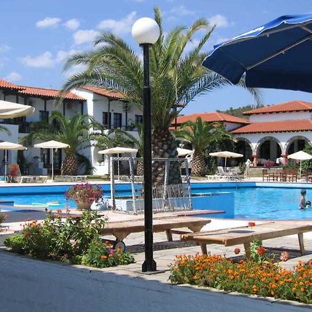Assa Maris Hotel Халкидики Екстериор снимка