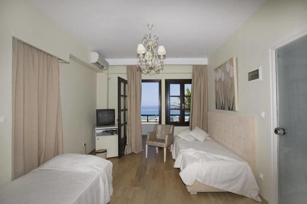 Assa Maris Hotel Халкидики Екстериор снимка