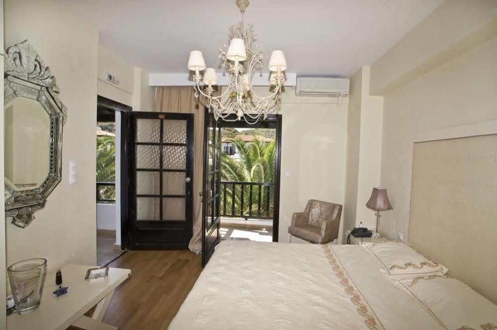 Assa Maris Hotel Халкидики Екстериор снимка